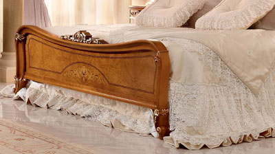 Итальянская спальня Diamante фабрики BARNINI OSEO Деревянная рама и изножье размера king