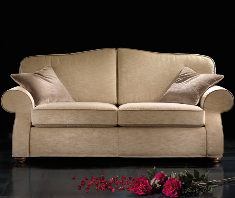 Итальянский диван-кровать Amour фабрики BEDDING Диван Amour 2-х местный