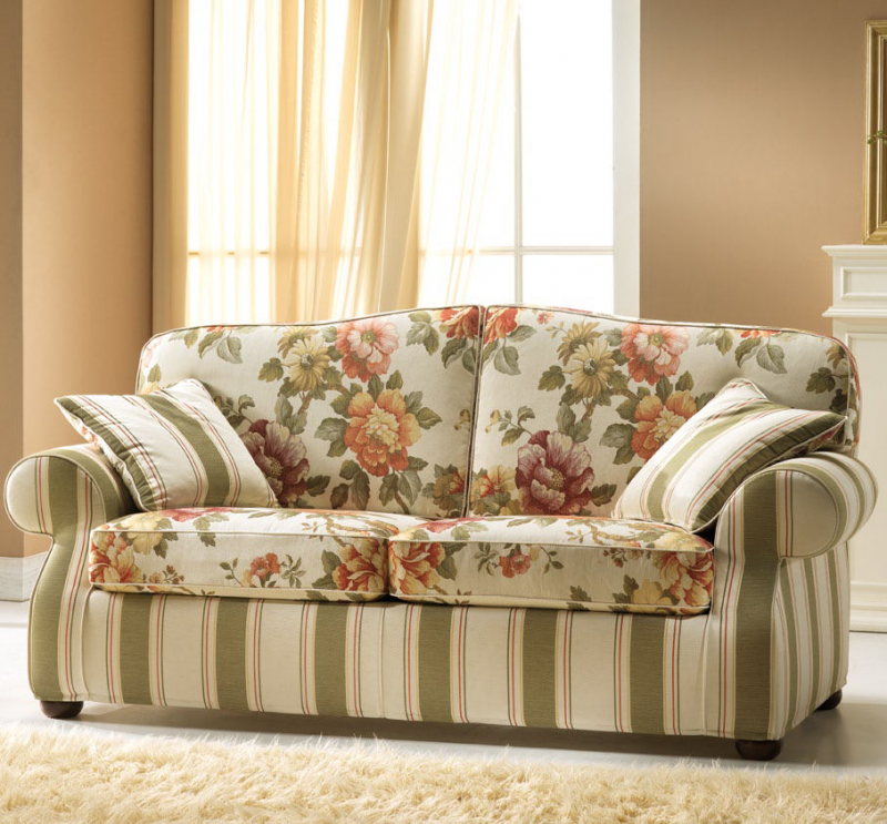 Итальянский диван-кровать Amour фабрики BEDDING Диван Amour 3-х местный Ш 208