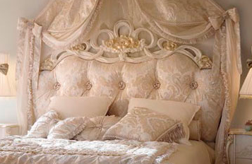 Итальянская спальня Adele фабрики VOLPI  Изголовье кровати Adele king