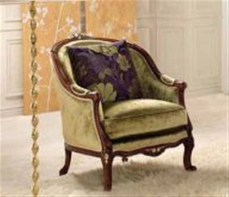 Итальянская мягкая мебель Aramis фабрики GOLD CONFORT Кресло Aramis