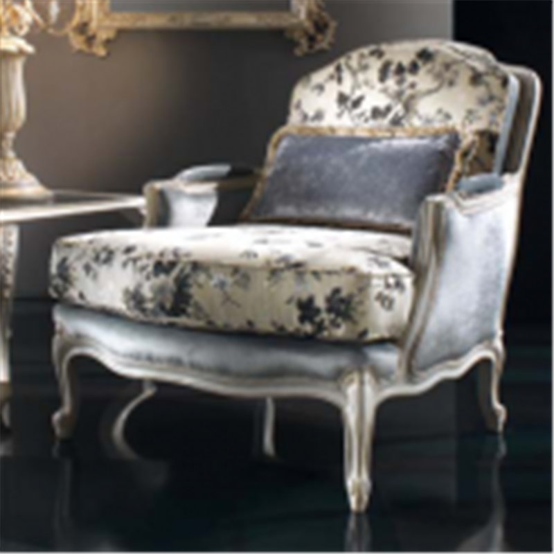 Итальянская мягкая мебель Princess фабрики BEDDING Кресло Clivia/F