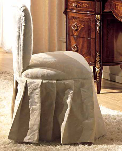 Итальянская спальня Reggenza фабрики BARNINI OSEO Кресло для туалетного столика