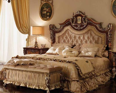 Итальянская спальня Camelie фабрики AGOSTINI MOBILI Кровать без изножья