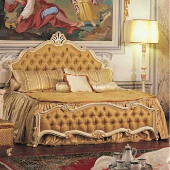 Итальянская спальня Barocco фабрики ALBERTO & MARIO GHEZZANI Кровать Italia (стёганное изголовье и изножье)