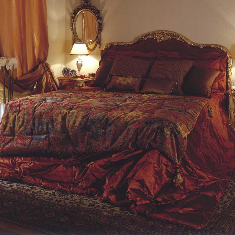 Итальянская спальня Prestige Lousanne фабрики ASNAGHI INTERIORS Кровать Lousanne