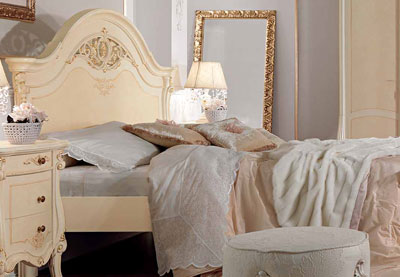 Итальянская спальня Prestige фабрики BARNINI OSEO Кровать размера king сп. место 184X203