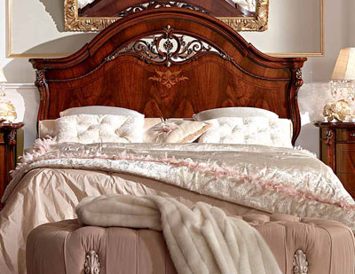 Итальянская спальня Prestige фабрики BARNINI OSEO Кровать размера king сп. место 184X203