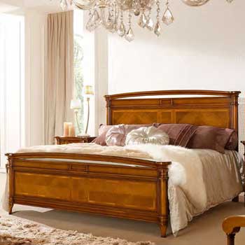 Итальянская спальня Carlotta Noce фабрики SIGNORINI & COCO Кровать с деревянным изголовьем спальное место 163Х193