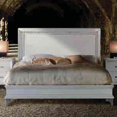 Итальянская спальня Marostica bianco фабрики BAMAR Кровать с деревянным изголовьем