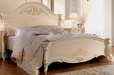 Итальянская спальня Prestige фабрики BARNINI OSEO Кровать с изножьем Italia сп. место 164X198