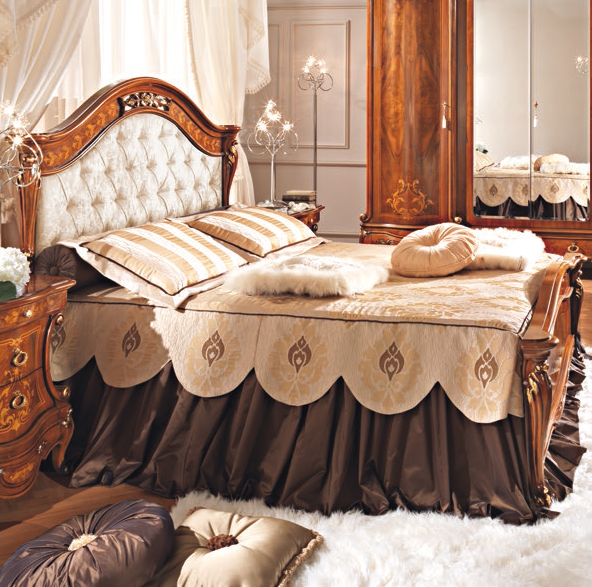 Итальянская спальня Napoleone фабрики ANTONELLI MORAVIO & C (AMC) Кровать с мягким изголовьем сп. место 160Х190