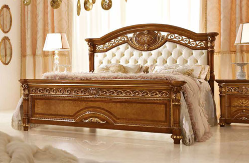Итальянская спальня Luigi XVI фабрики VALDERAMOBILI Кровать с мягким изголовьем