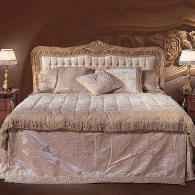 Итальянские спальни Frescobaldi фабрики ANGELO CAPPELLINI Кровать с мягким изголовьем