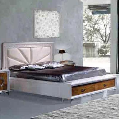 Итальянская спальня Marostica bianco фабрики BAMAR Кровать со скамейкой