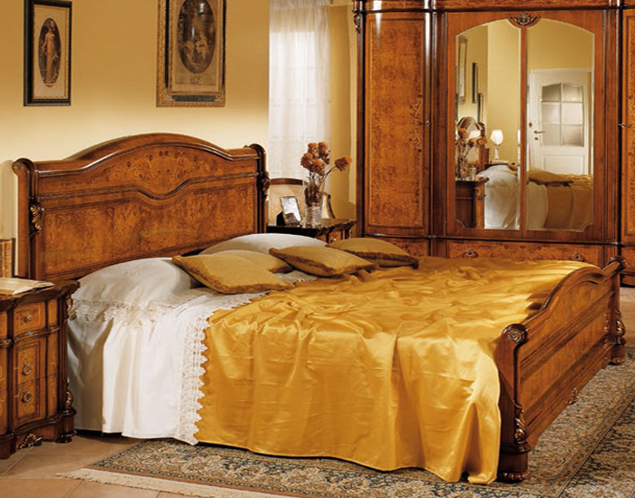 Итальянская спальня Pitti фабрики ANTONELLI MORAVIO & C (AMC) Кровать сп. место 200Х200