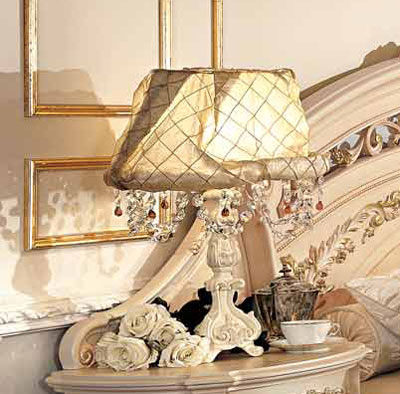 Итальянская спальня Reggenza Luxury фабрики BARNINI OSEO Лампа для прикроватной тумбы