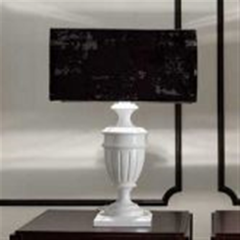 Итальянская мягкая мебель St Joseph фабрики SAT Настольная лампа CANARIA-R