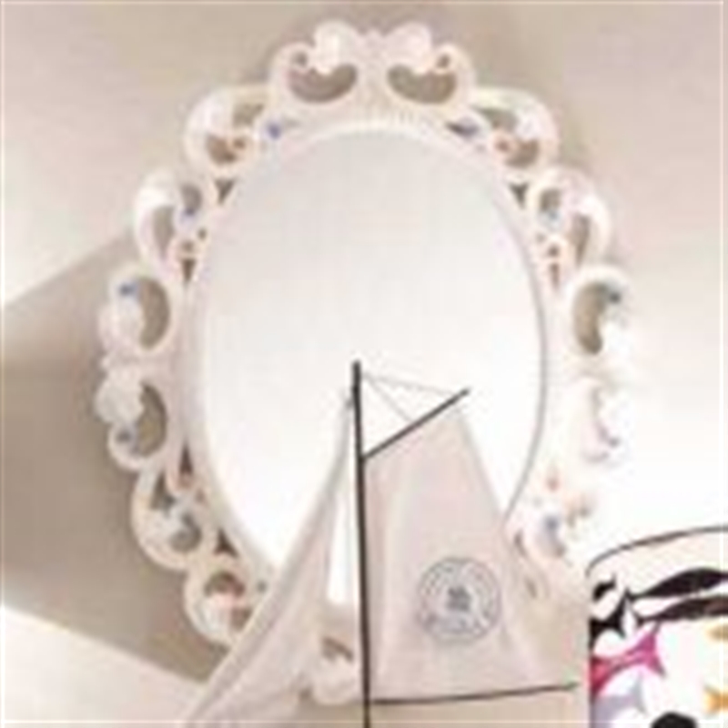 Итальянская детская кровать Moby фабрики ALTAMODA Овальное зеркало