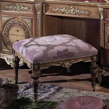 Итальянская спальня Luxury фабрики ASNAGHI INTERIORS Пуф Manet