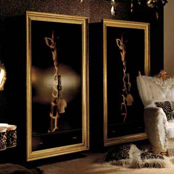 Итальянская спальня Chic Exotic Home фабрики ALTAMODA Шкаф 2-дверный с короной
