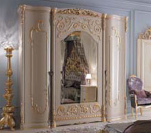 Итальянская спальня Imperiale фабрики ALBERTO & MARIO CHEZZANI Шкаф 3-дверный с зеркалом
