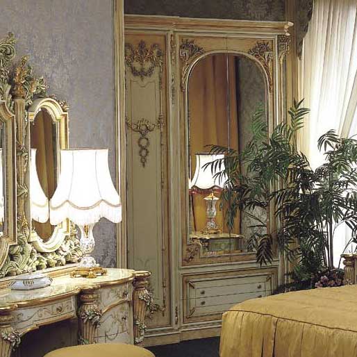 Итальянская спальня Arles фабрики ASNAGHI INTERIORS Шкаф Arles
