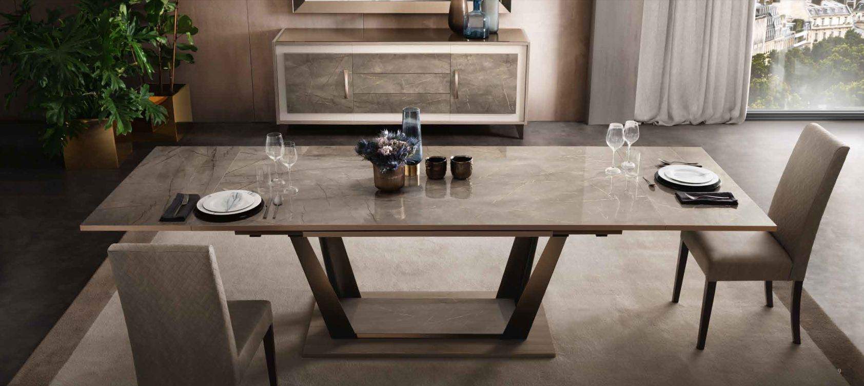 Итальянская мебель для гостиной Ambra (Adora) (витрина 2А + стол + 3 стула + буфет + зеркало, как на фото) фабрики ARREDOCLASSIC_178594