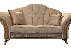 Итальянская мягкая мебель Melodia фабрики ARREDO CLASSIC. Стоимость дивана как на фото. Диван 2-х местный кат. C, G, кожа с набивкой