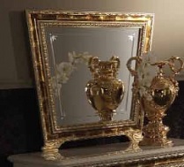 Итальянская спальня Raffaello фабрики ARREDO CLASSIC Зеркало для комода (малое) с короной