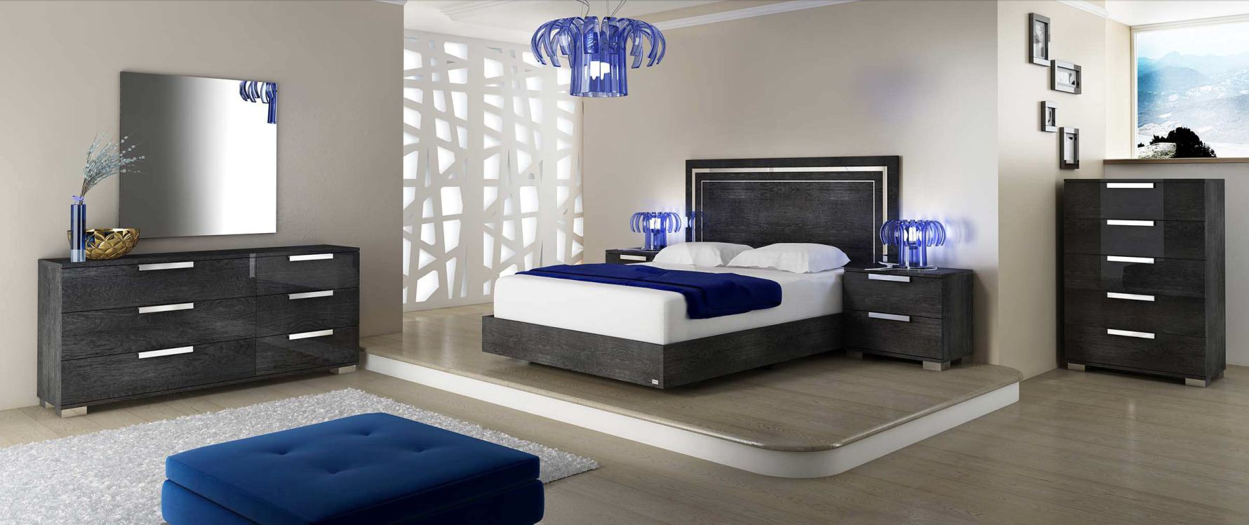 Итальянская спальня Sarah Modern (кровать со сп.местом 160*200 + 2 тумбочки + комод 6 ящиков + зеркало) фабрики STATUS